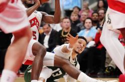 斯科(kē)蒂·巴恩斯近乎三(sān)双，猛龙126-113战胜骑士