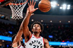 斯科蒂(dì)·巴(bā)恩斯打破猛龙纪录！全能表现引领球隊(duì)连胜