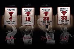 NBA哪些退役球衣(yī)出乎意料？公牛退役杰里斯隆、狼队退役塞(sāi)利球衣(yī)