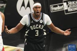 NBA常规赛｜雄鹿胜公牛