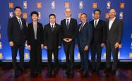 连簽(qiān)大單(dān)！NBA中国赛期间 NBA中国与中国篮协、微博、阿里雲(yún)均簽(qiān)约
