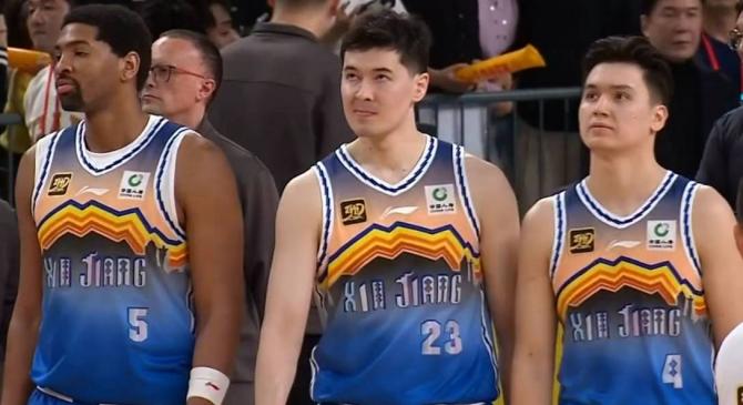 新疆(jiāng)男篮簽(qiān)约第四外援，1米96双能卫加盟，NBA曾场均9.7分3.5板2.4助攻(gōng)