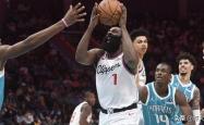 詹姆斯·哈(hā)登(dēng)狂砍55分，NBA世(shì)界为之沸腾