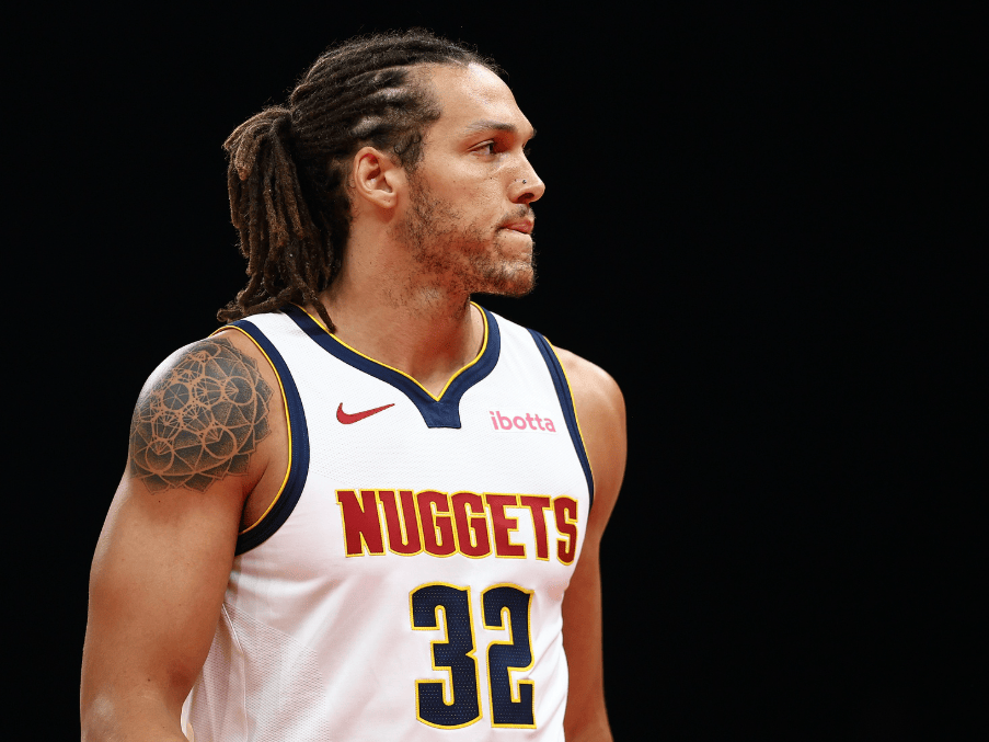 丹佛掘金关键球员受伤，阿隆-戈登缺阵对火箭比赛成隐忧