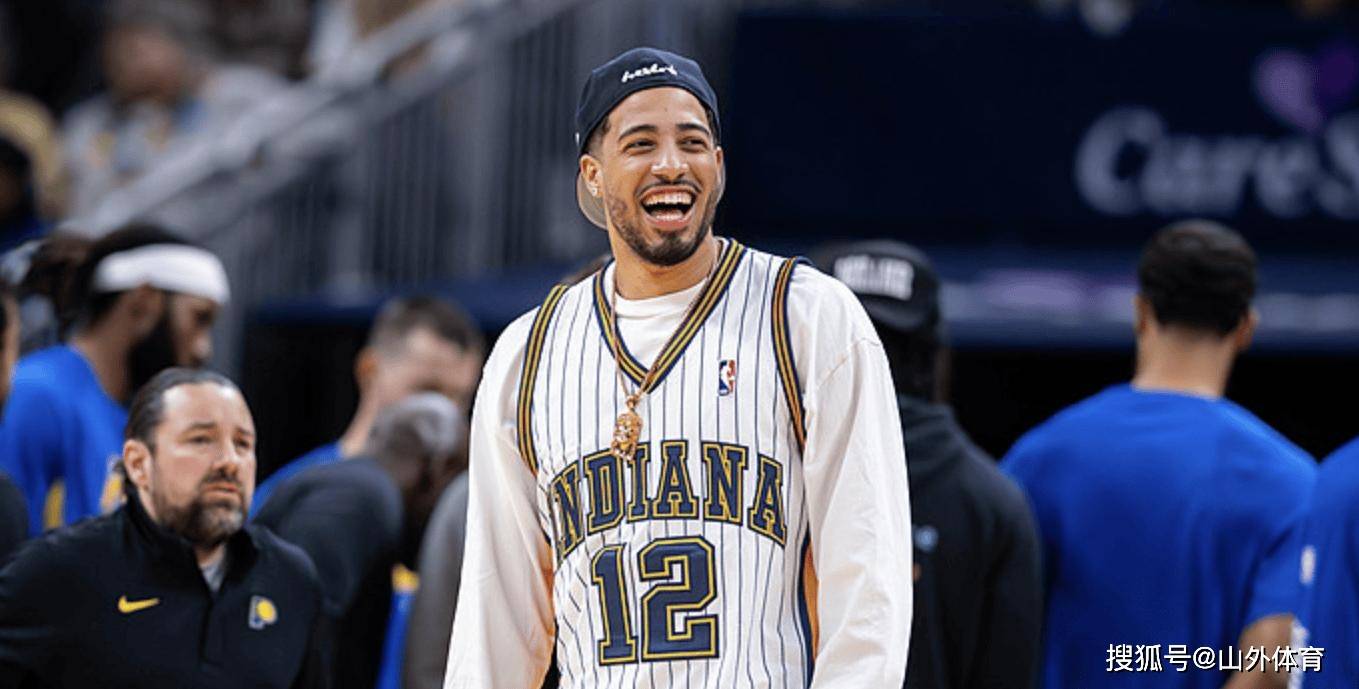 雄鹿的战绩依然徘徊于10名以外