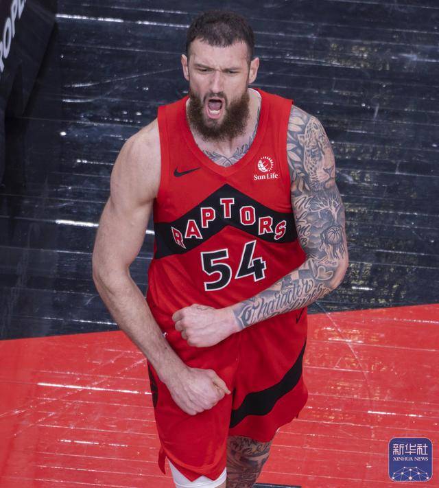 篮球 | NBA常规赛：猛龙胜魔术